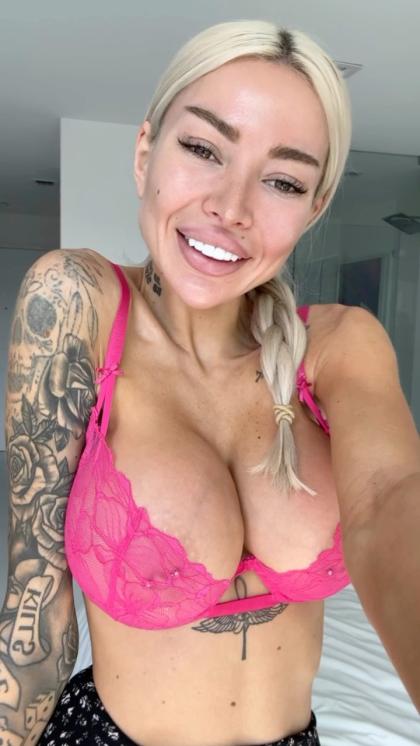 Alena Omovych photo 2356