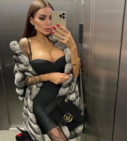 Alena Omovych photo 265405