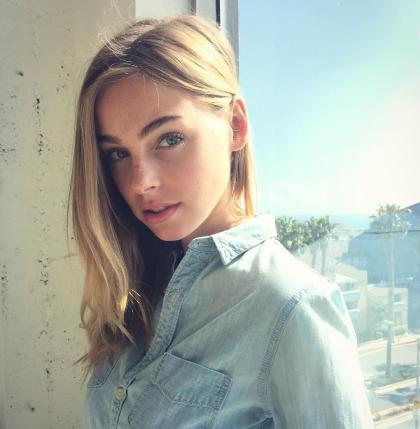 Elizabeth Turner photo 279864
