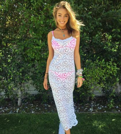 Elizabeth Turner photo 279922