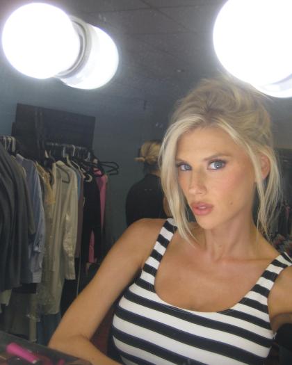 Charlotte McKinney photo 254082