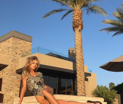 Charlotte McKinney photo 269228