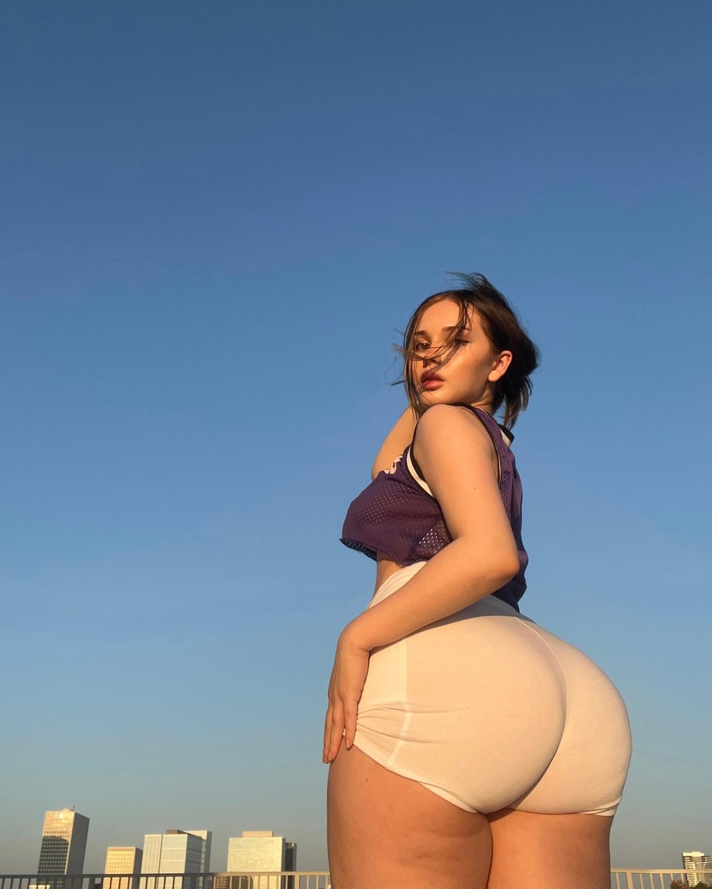 Tayler Hills