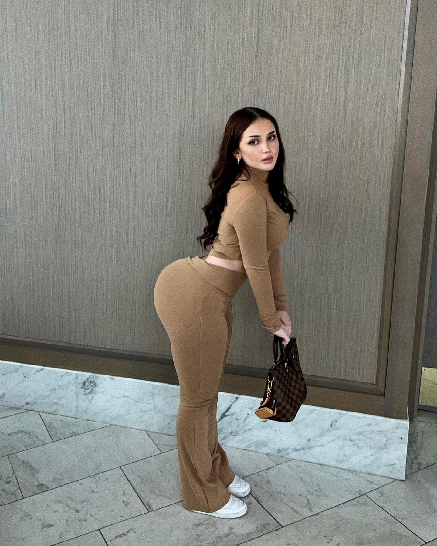 Tayler Hills