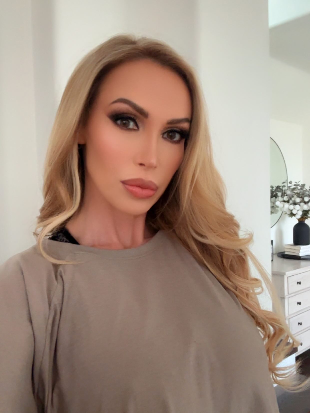 Nikki Benz