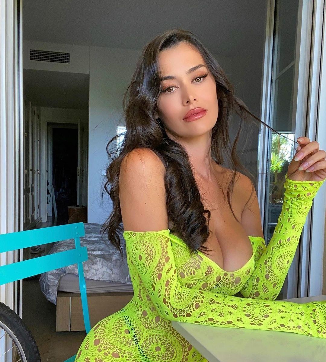 Eva Padlock