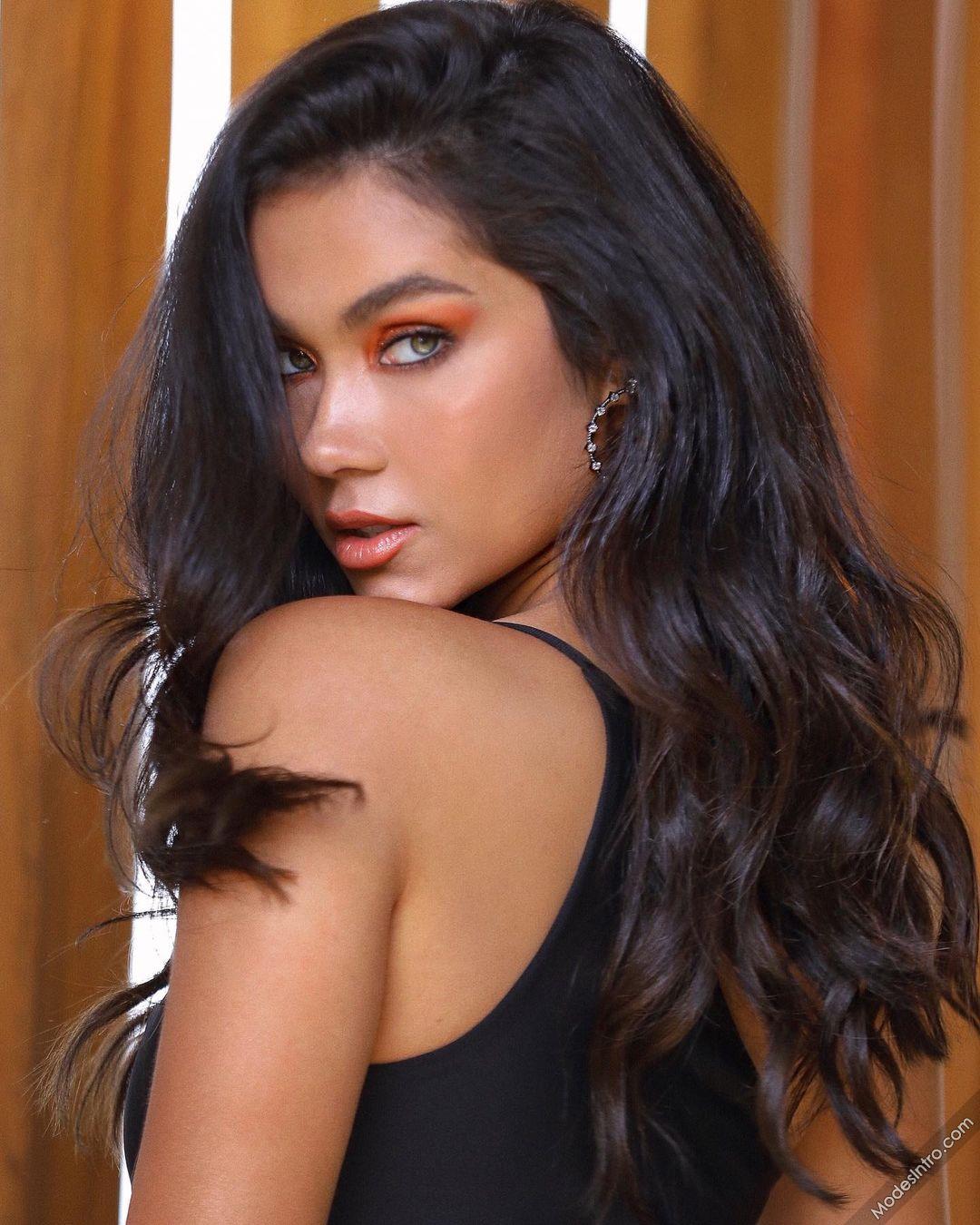 Thais Belmonte