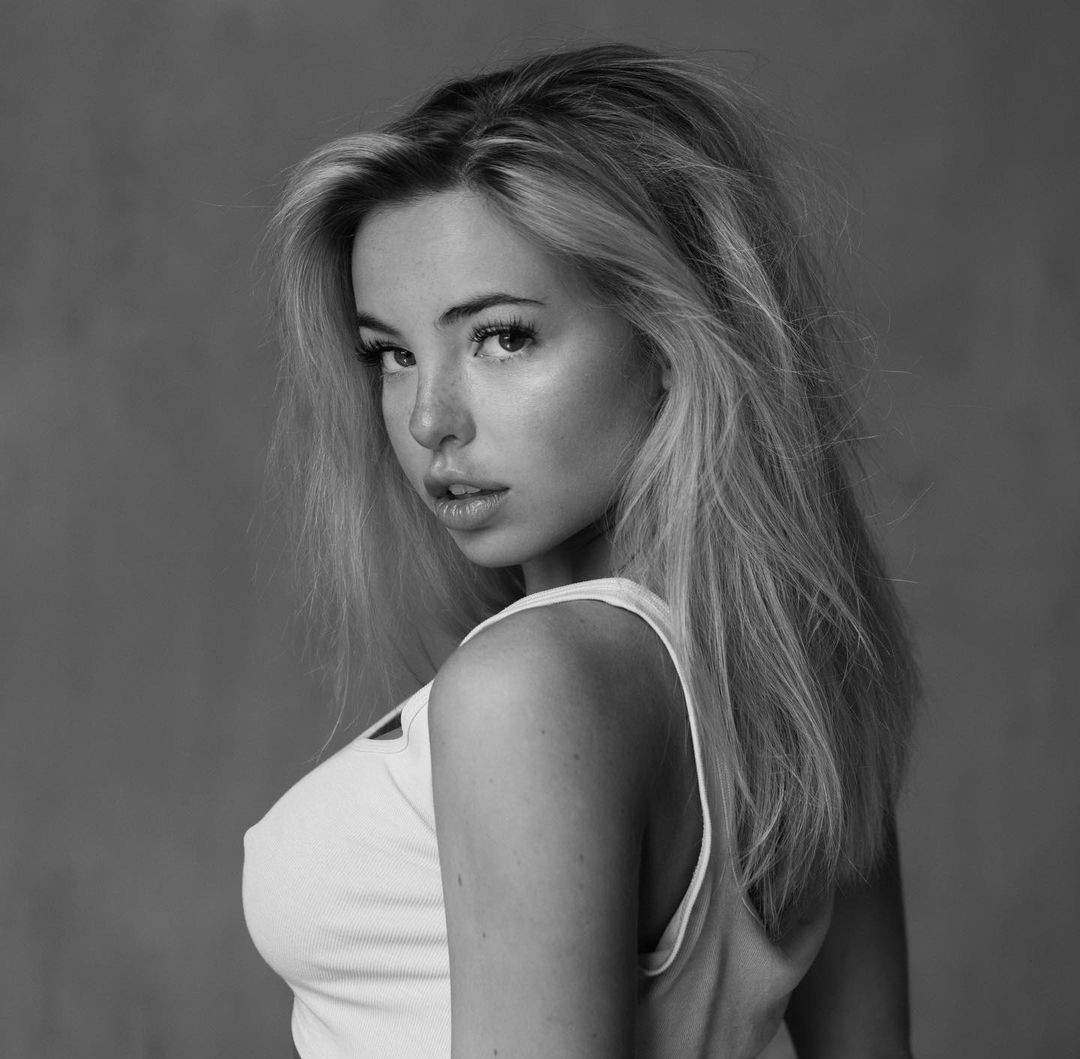 Emma Kotos