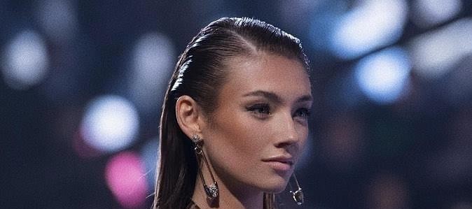 Lorena Rae