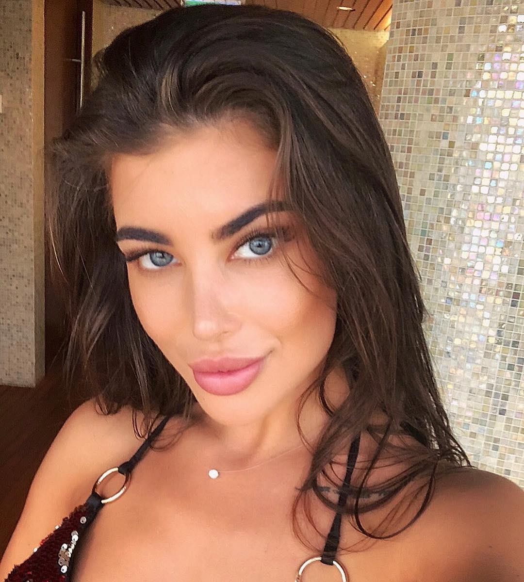 Nika Mariana