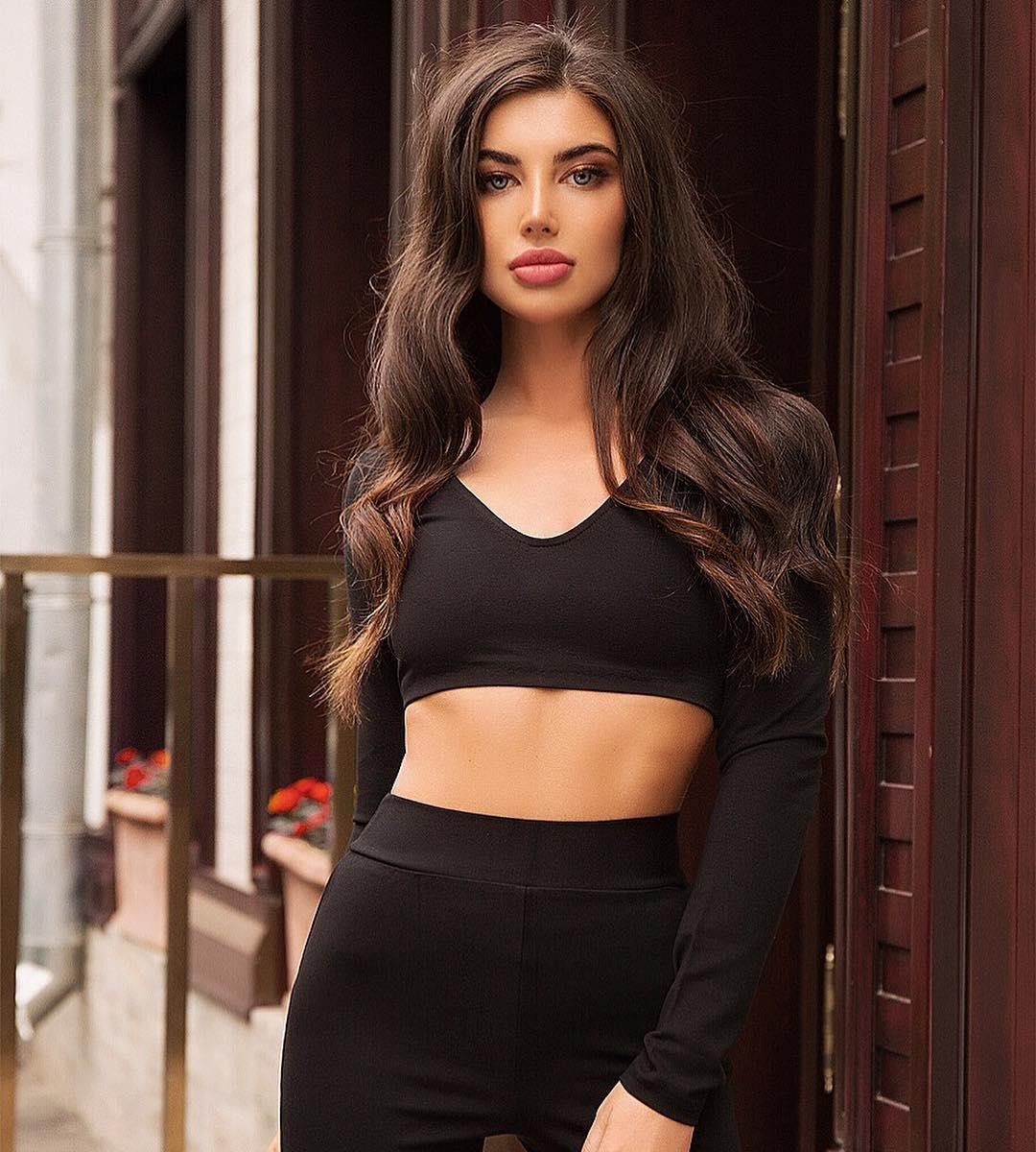 Nika Mariana