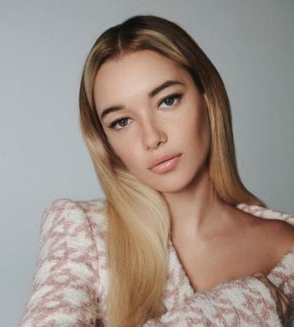 Sarah Snyder photo 267648