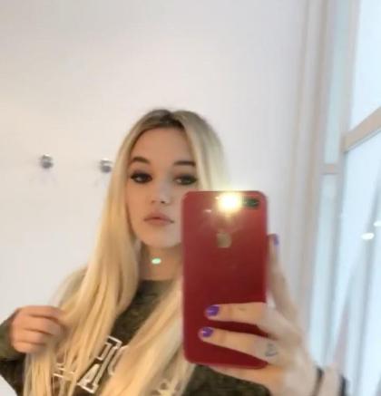 Sarah Snyder photo 267699