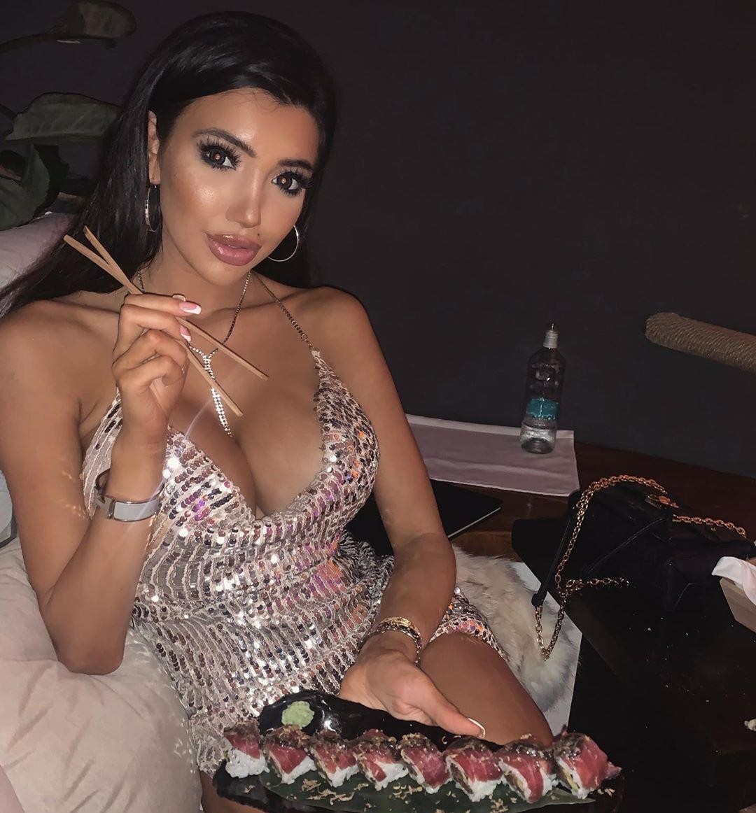 Chloe Khan
