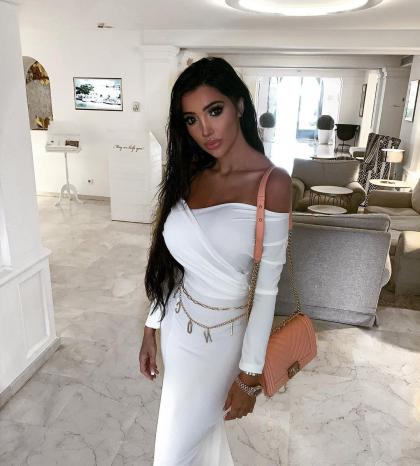 Chloe Khan photo 268023