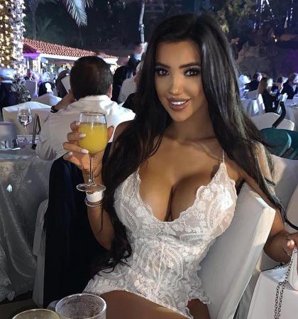 Chloe Khan