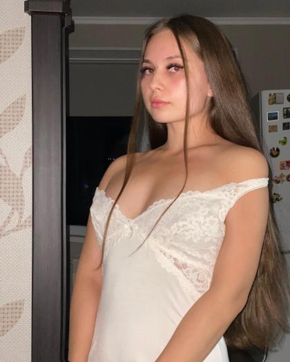Oksana Saldyrkina photo 22444