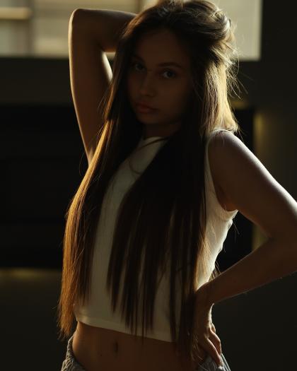 Oksana Saldyrkina photo 22700