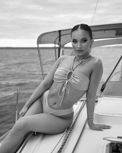 Oksana Saldyrkina photo 22723