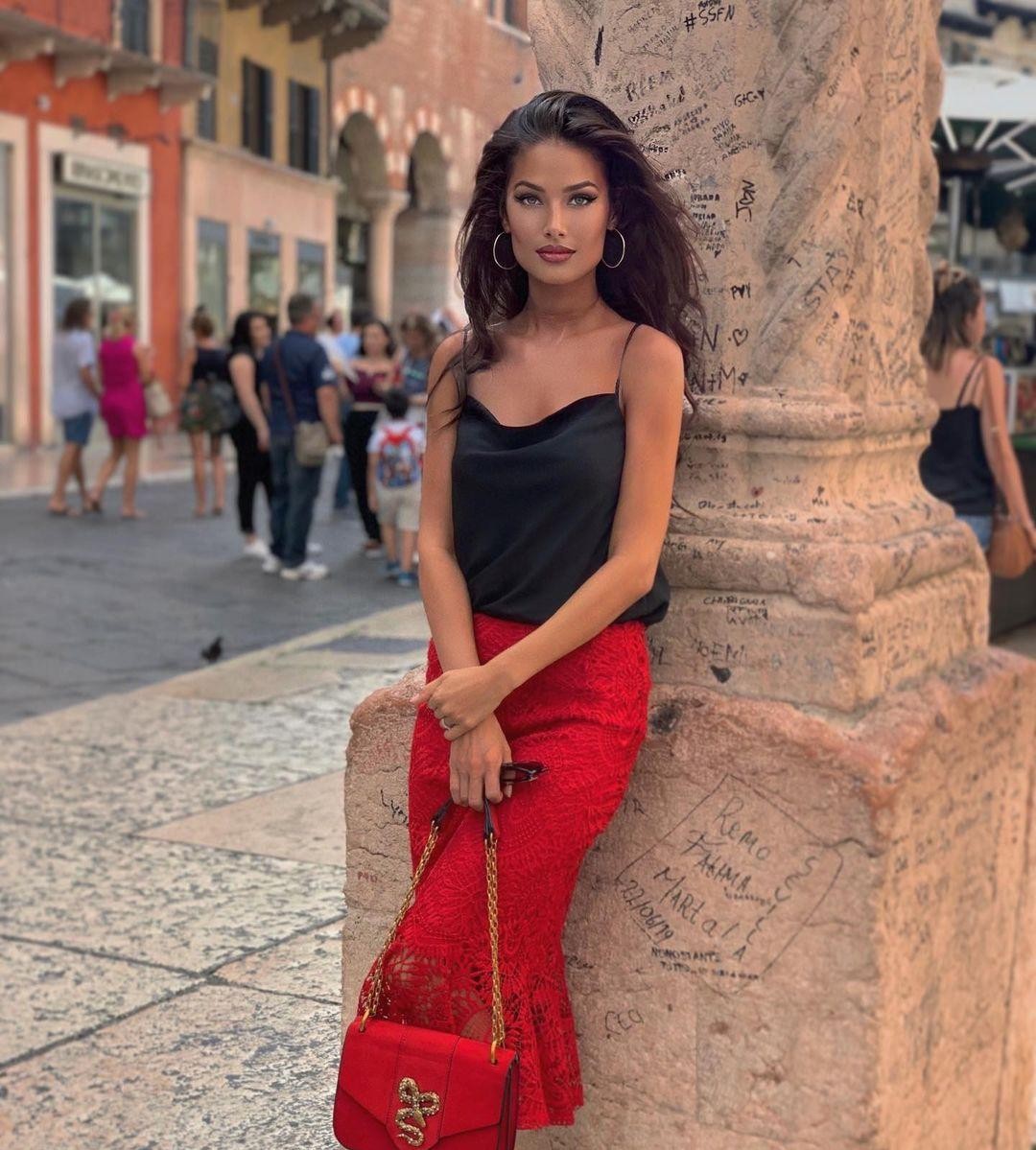 Arina Bernardini