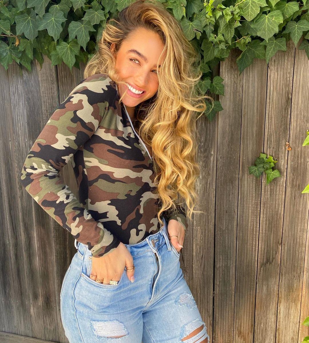 Sommer Ray
