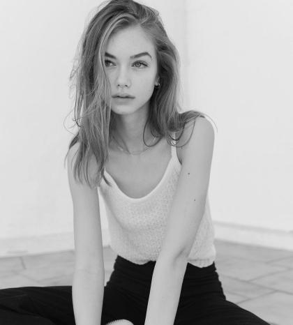 Josie Lane photo 276025
