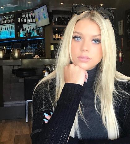 Kaylyn Slevin photo 277026