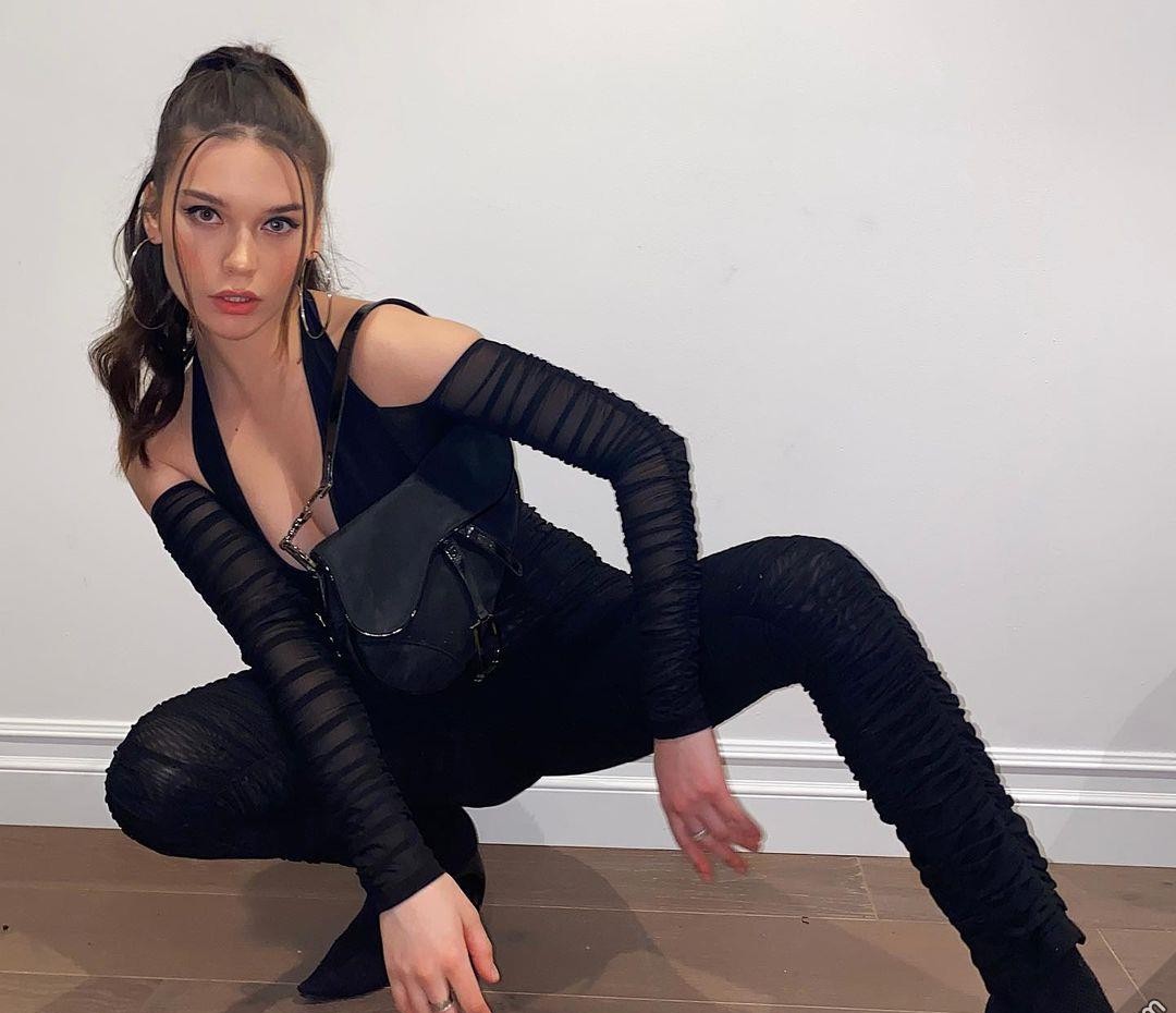 Amanda Steele