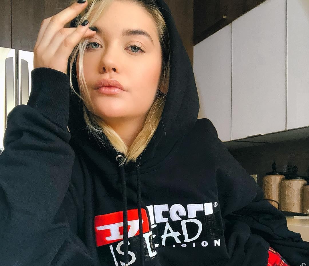 Amanda Steele