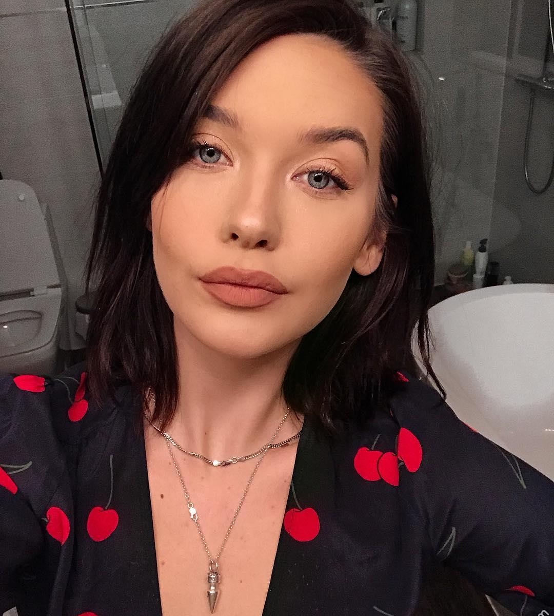 Amanda Steele