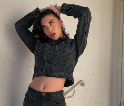 Amanda Steele photo 279611