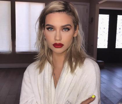 Amanda Steele photo 279681