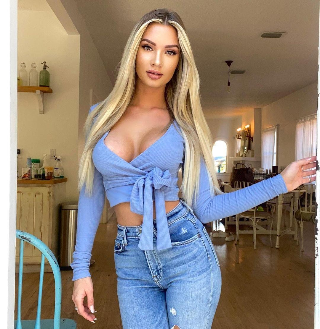 Alexa Collins