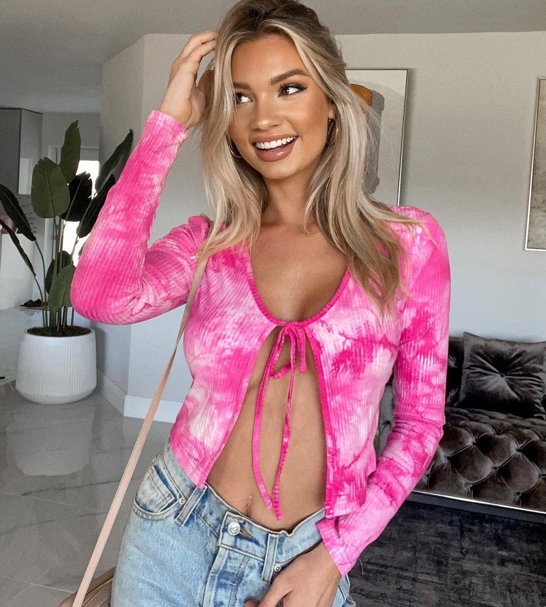 Alexa Collins