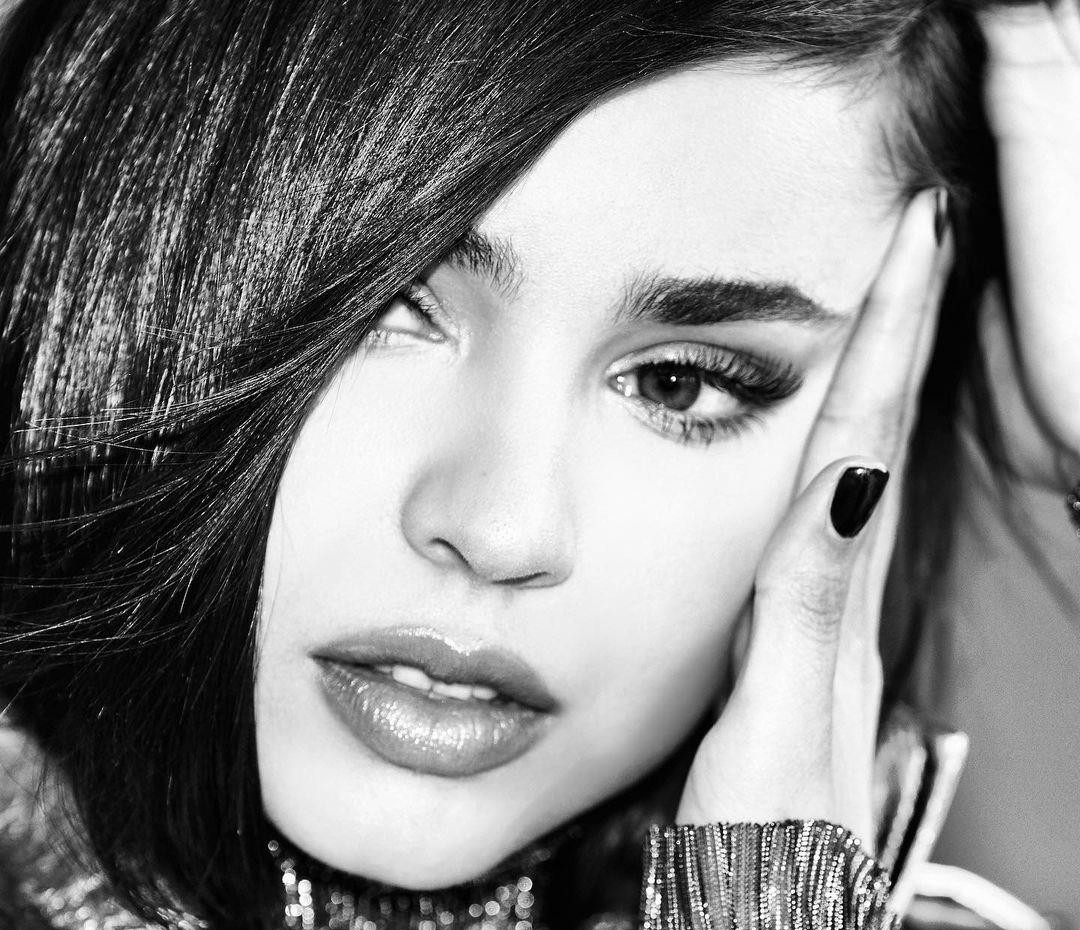 Sofia Carson