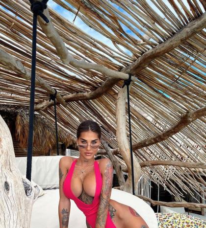 Elizabeth Definhy photo 286056