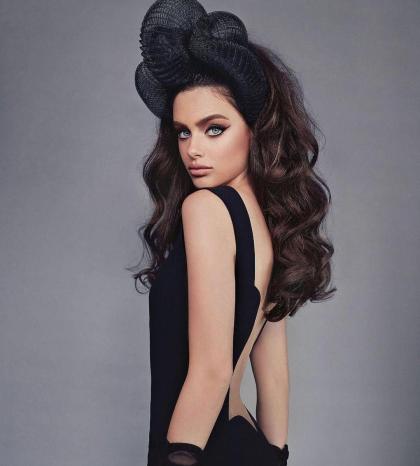 Yael Shelbia photo 286528