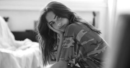 Yael Shelbia photo 286536