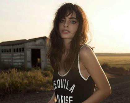 Yael Shelbia photo 286538