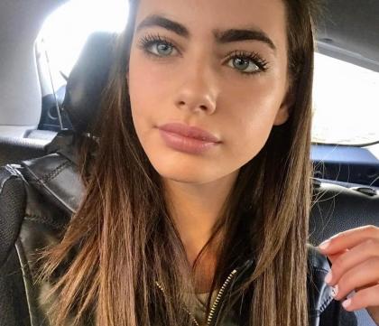 Yael Shelbia photo 286553