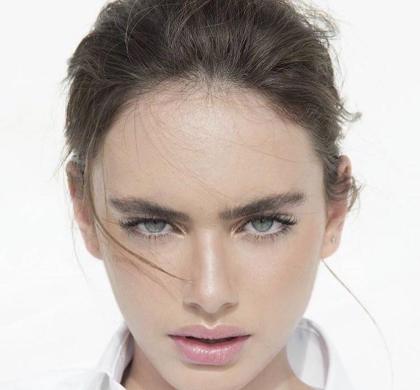 Yael Shelbia photo 286559