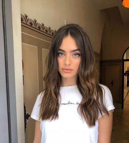 Yael Shelbia photo 286574