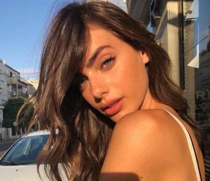 Yael Shelbia photo 286593