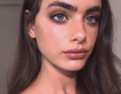 Yael Shelbia photo 286611