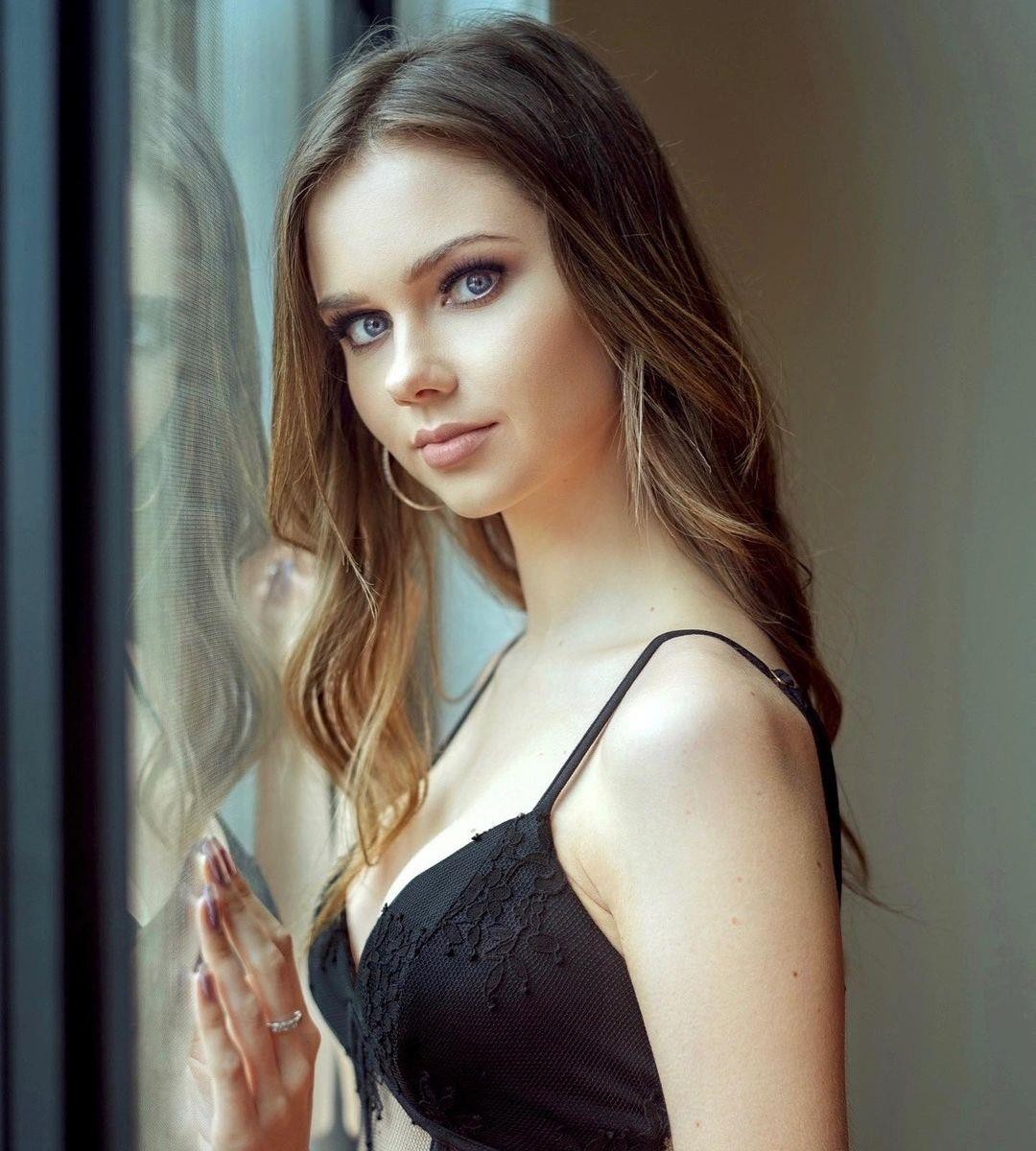Dana Rae Johnson
