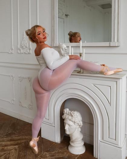 Kristina Musatova photo 23026
