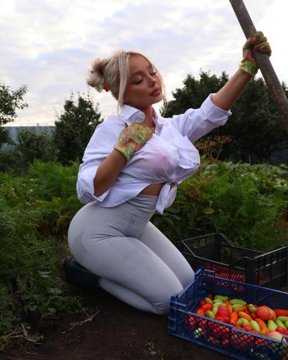 Kristina Musatova photo 23123