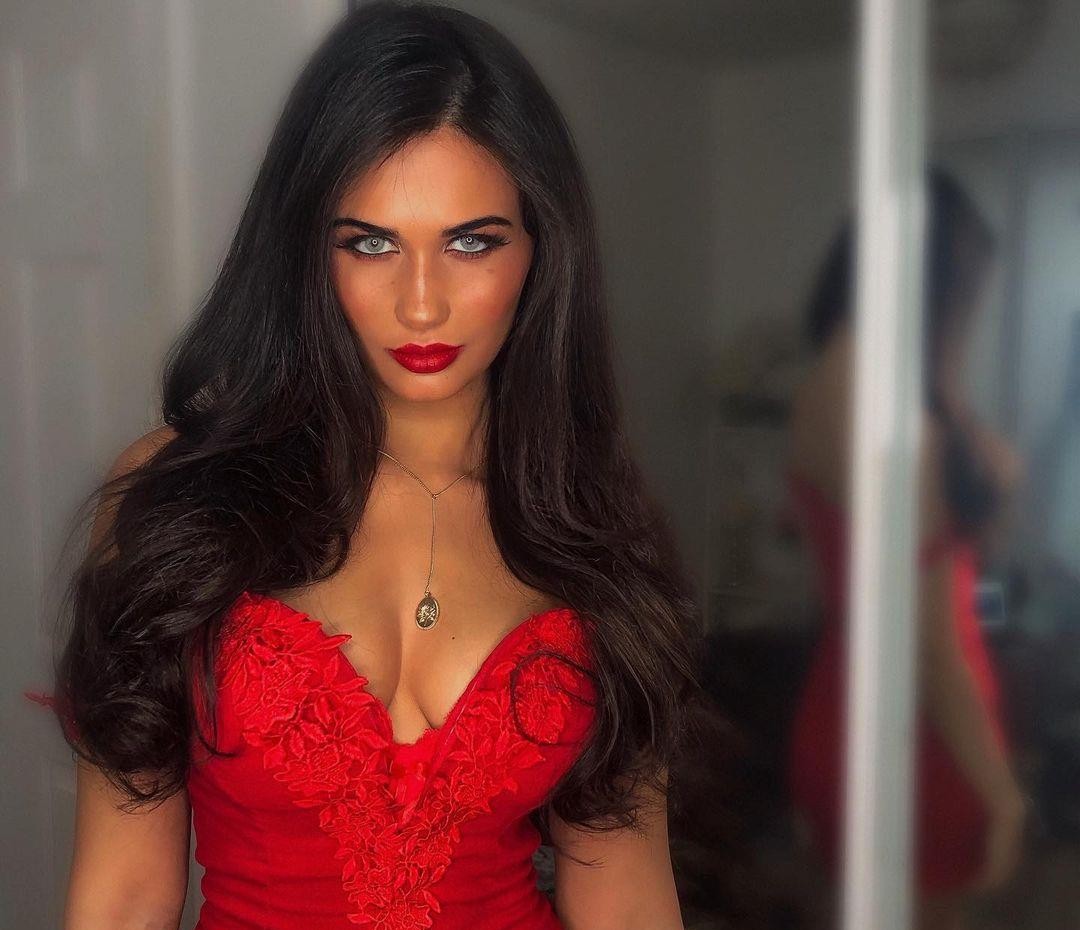 Lissie Isabella