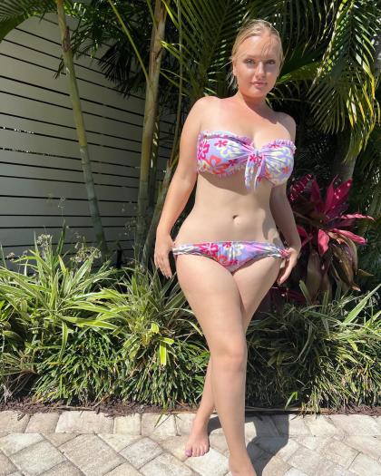 Angelica Maria photo 294362