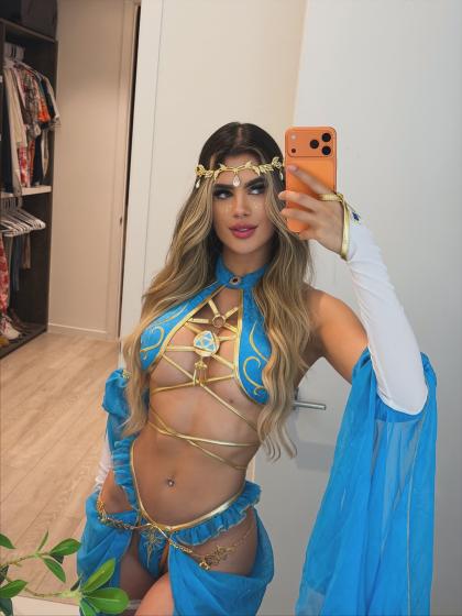 Vanessa Bedoya photo 296428